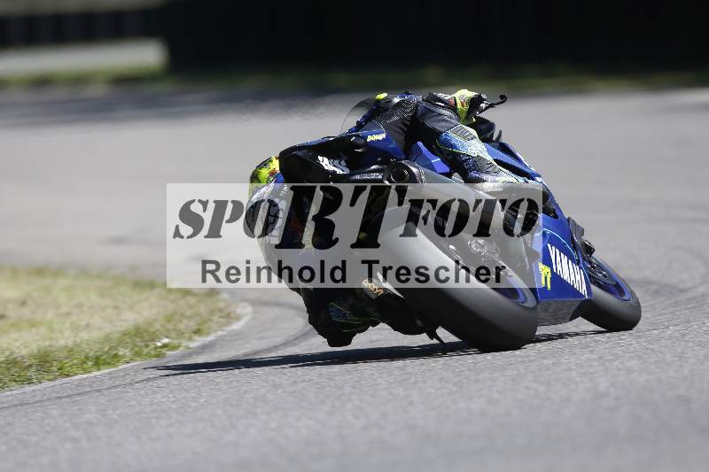 Archiv-2025/42 07.08.2025 Peter Studer Girls Day ADR/Gruppe orange/backside